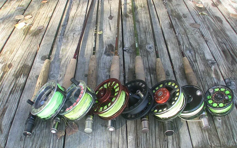 Caña de mosca — Equipamiento